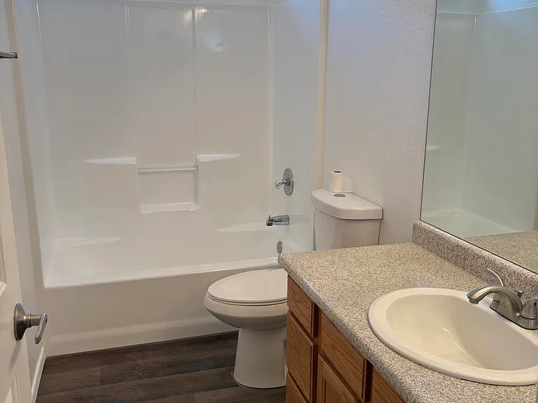 4690 E Monument Way — Photo 5