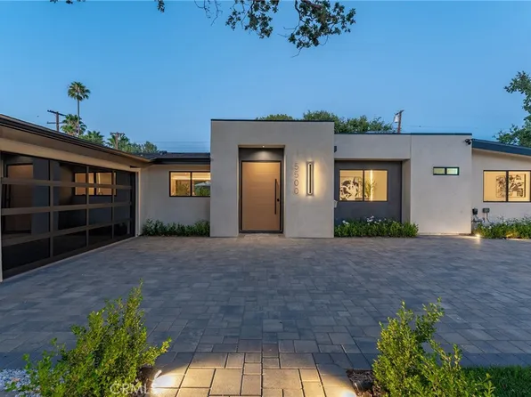 5500 Fenwood Ave, Woodland Hills, CA 91367