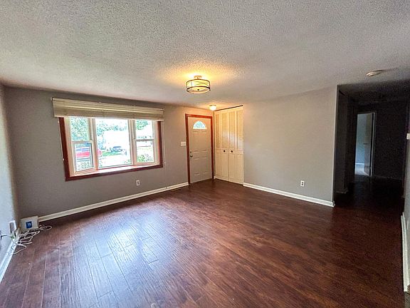 3rd image of 11403 E Stoeppelwerth Dr