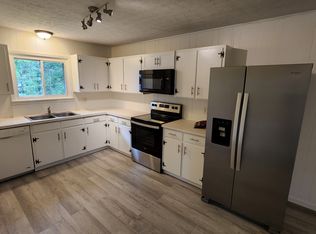 8125 Seasons Rd, Streetsboro, OH 44241