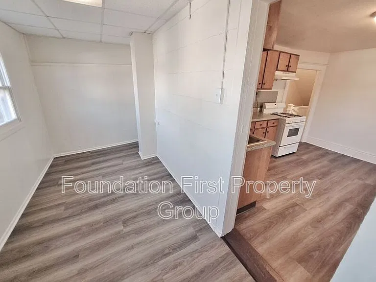118 S Franklin St #2 — Photo 12