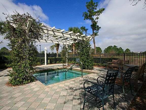 2nd image of 316 Bellingrath Ter