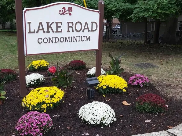 1 Church Lane #L, Valley Cottage, NY 10989