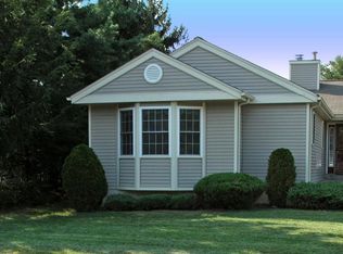 1606 Meadowview Dr, East Windsor, CT 06088