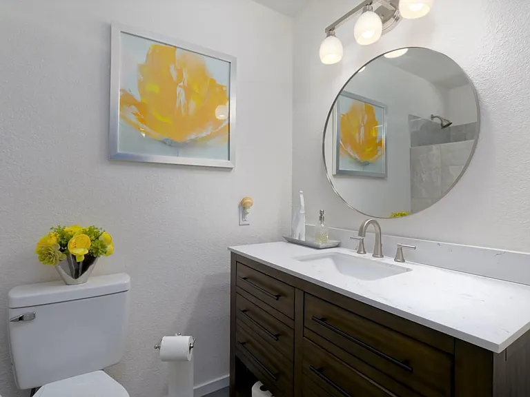 2265 Malahini Dr — Photo 7