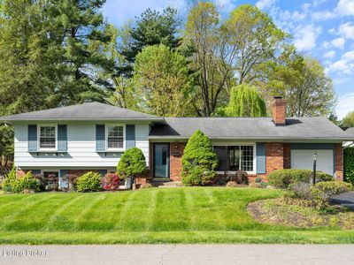 1602 Applewood Ln, Graymoor Devondale, KY, 40222