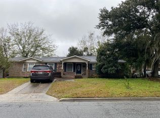 345 Riverview Dr, Savannah, GA 31404