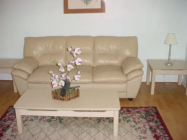 130 S Estes Dr APT B6, Chapel Hill, NC 27514