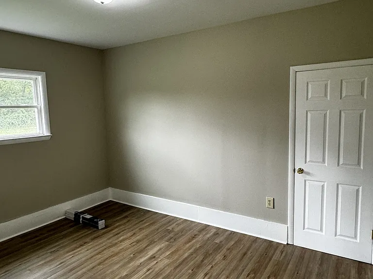 4305 Dulaney Rd — Photo 10