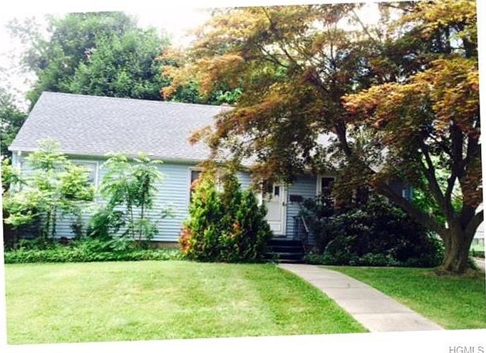 2nd image of 33 Major Andre Dr