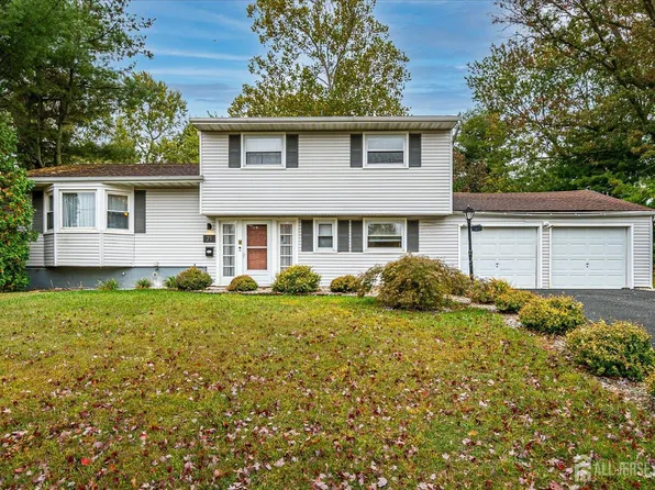 21 Norton Rd, East Brunswick, NJ 08816