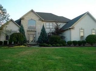 1470 Fox Den Trl, Canfield, OH 44406