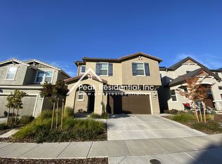 4260 Emerald Gate Ln, Folsom, CA