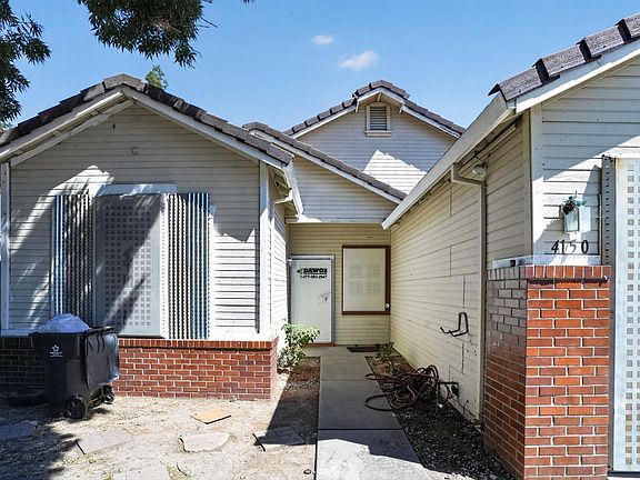 2nd image of 4150 Blake Cir