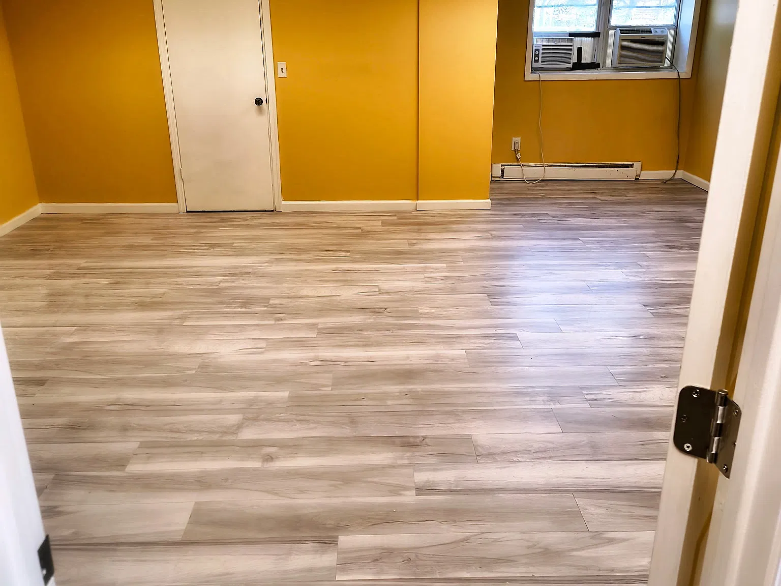 3 bed, 1000 sqft, $1,600 — Photo 3