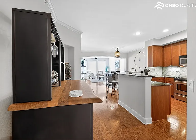 500 Waters Edge Dr #137 — Photo 22