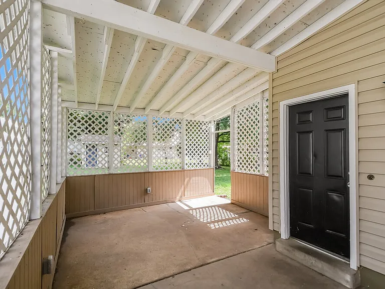 2325 Flamingo Dr — Photo 15