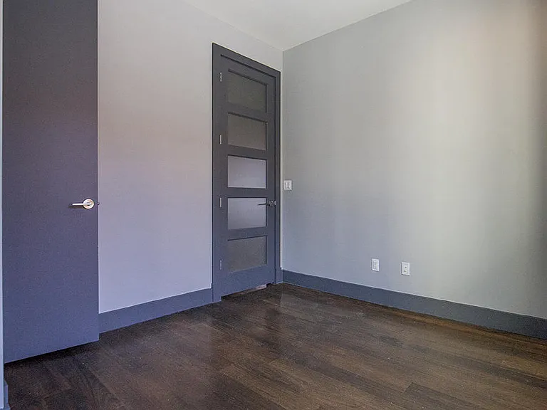 125 Boerum St #4B — Photo 7