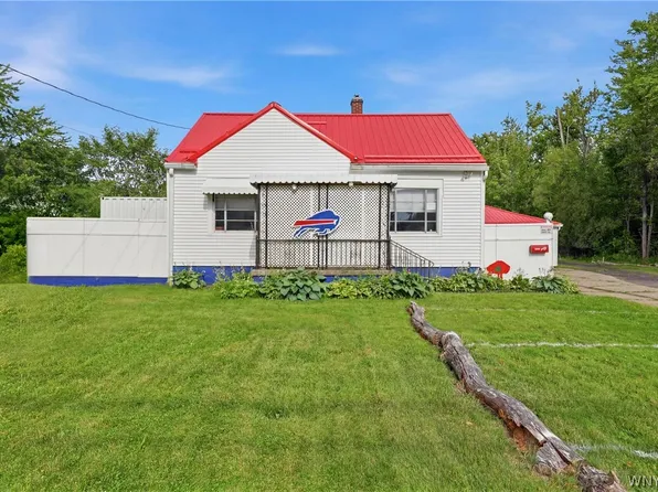 4317 Abbott Rd, Orchard Park, NY 14127