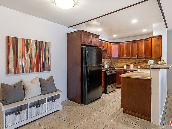 5th image of 5252 Coldwater Canyon Ave APT 104