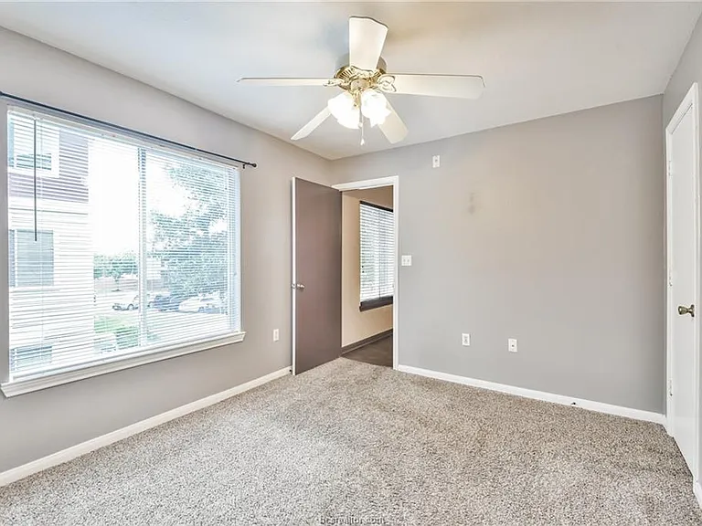 529 Parkway #203 — Photo 27