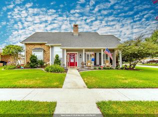 305 Chantilly Dr, Houma, LA 70360