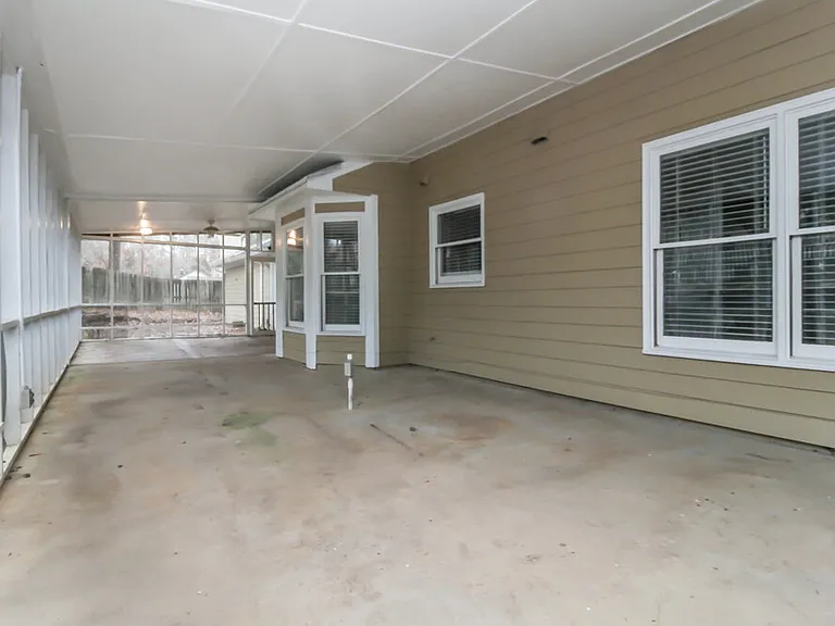 505 Planceer Pl — Photo 21