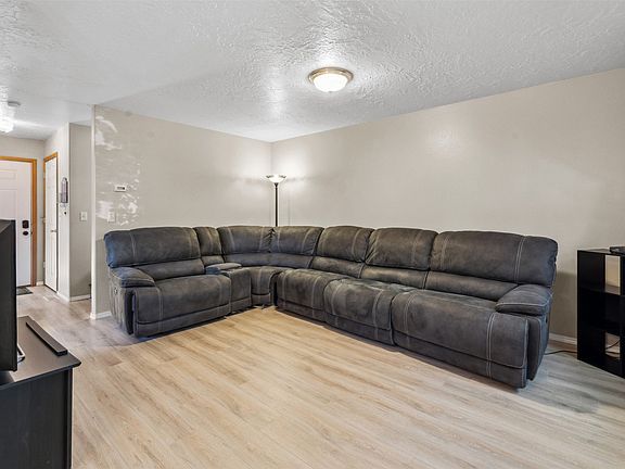 5th image of 1821 S 9th St W APT B
