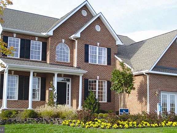 2nd image of 311 Twin Meadows Farm Ln