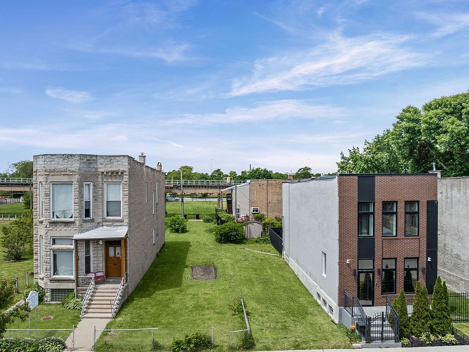 1st image of 3808 S Wabash Ave