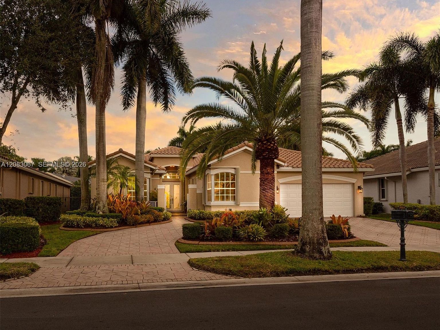 2552 Jardin Ln — The Club at Weston Hills