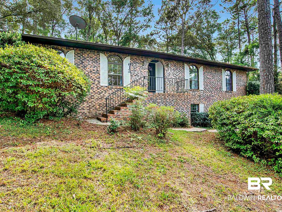 1st image of 613 Ridgewood Dr