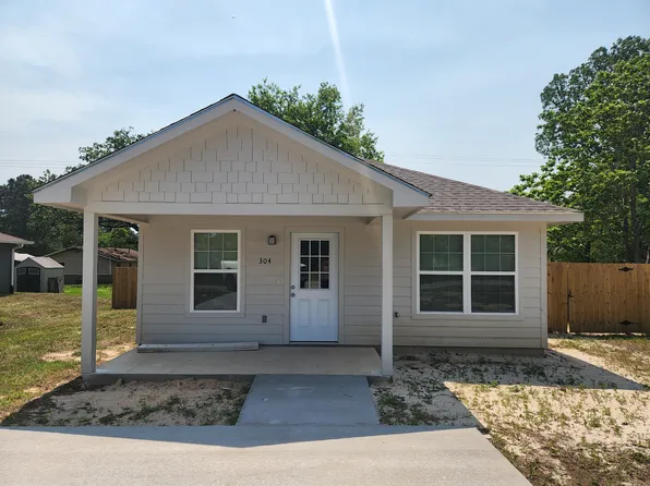 304 White Oak St, Diboll, TX 75941