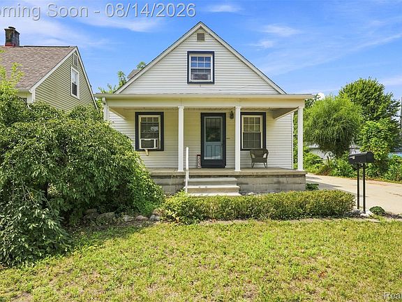 2nd image of 2234 Grange Rd