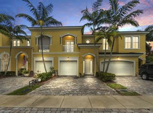 6131 NW Helmsdale Way, Port Saint Lucie, FL 34983