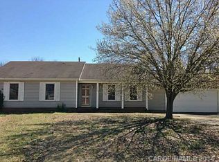 11137 Kingfisher Dr, Charlotte, NC 28226