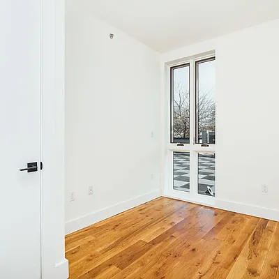 Rented by Nooklyn NYC LLC | media 36