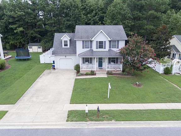 2nd image of 618 Caspian Dr