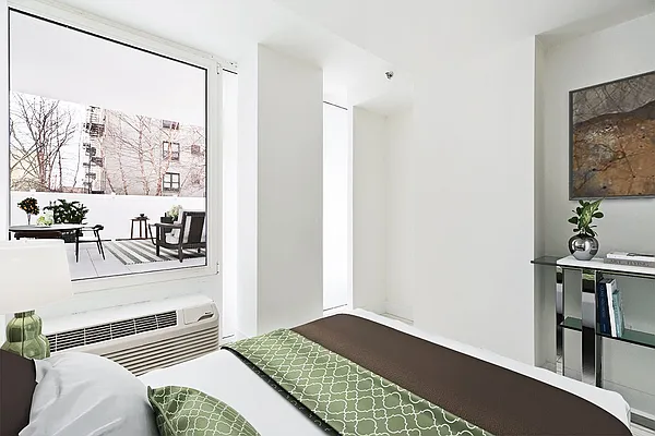 Rented by Compass | media 9