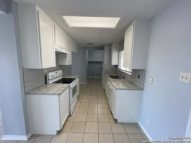 5938 Hidden Glade — Photo 7