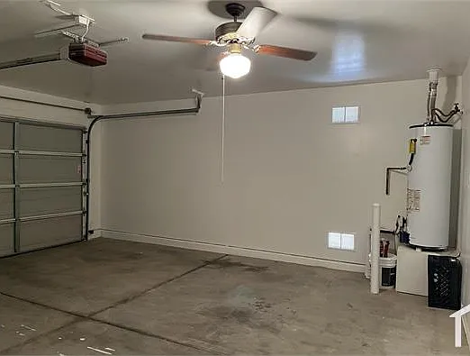 2403 E Palm Beach Dr — Photo 17