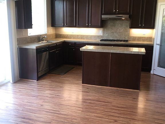 5th image of 1675 Abilene Cir