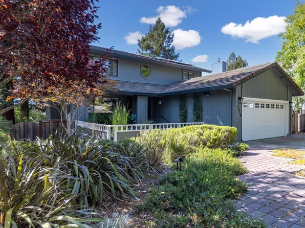 4856 Parktrail Drive, Santa Rosa, CA 95405