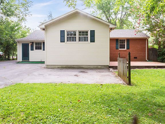 5th image of 1715 Clydeway Dr