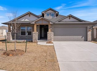 364 Rock Hollow Rd, Harrah, OK 73045