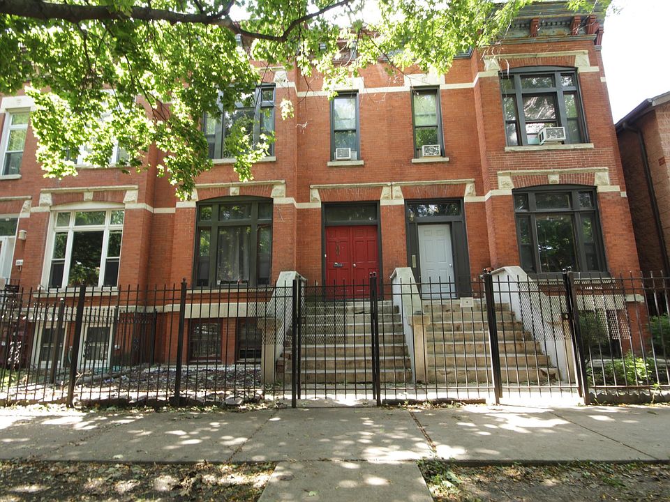 1st image of 706 S Claremont Ave #B