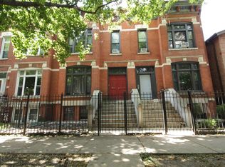 706 S Claremont Ave #B, Chicago, IL