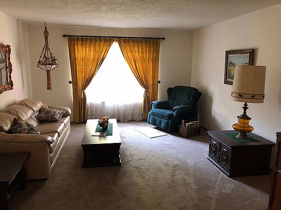 4th image of 737 E Dovewood Ln