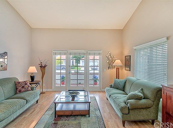 4th image of 25860 Anzio Way