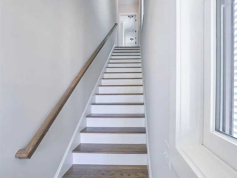 1718 Barnard St #1718 — Photo 38
